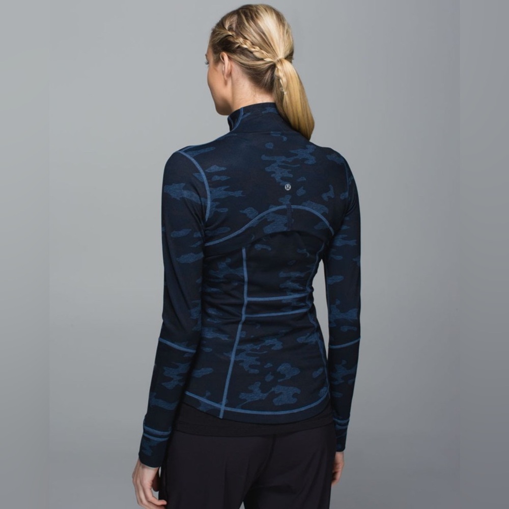 Lululemon | Define Jacket | Heathered Lotus Camo Oil Slick Blue | Sz 6 | EUC - Picture 3 of 8
